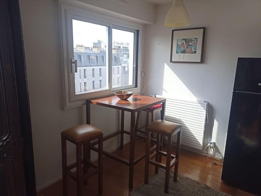 Vue Sur Le Sacre Coeur Montmartre Apartment ปารีส ภายนอก รูปภาพ